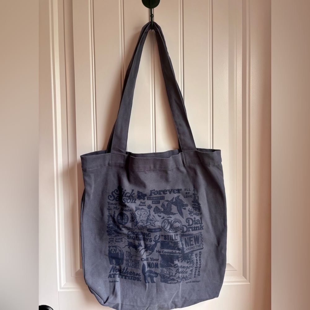 noah kahan tote